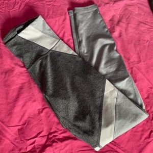 Old Navy activewear Leggings